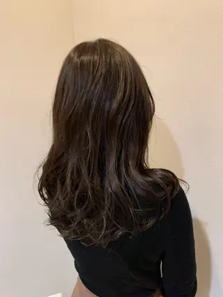 ロング カラー 組藤 沙奈のヘアスタイル