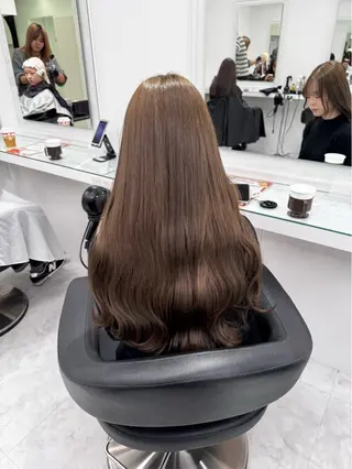 ロング カラー ヘアアレンジ 透け上品ハイトーン 職人ゆうと🤍のヘアスタイル