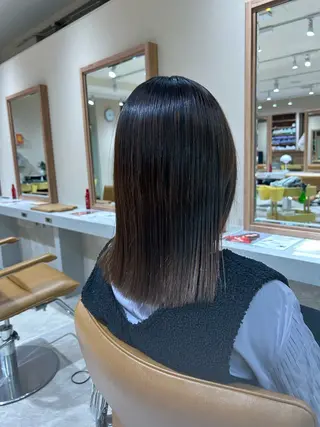 ミディアム Ash瀬谷 長嶋零のヘアスタイル