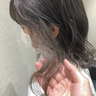 ミディアム カラー しゅうさん🍝 麻田秀太郎のヘアスタイル