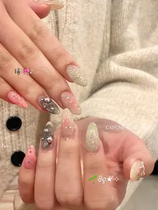 ネイル CAFUNÉ tokyo所属・☾ ໋CAFUNE yuki︎︎𓂃⟡のネイルデザイン