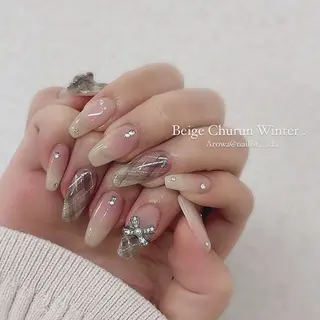 ネイル Arowa 伊田のネイルデザイン