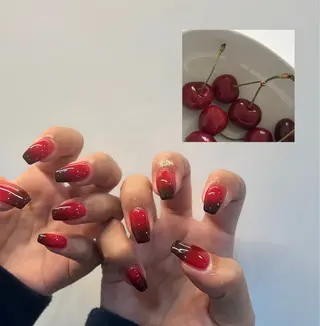 ネイル Rena colore'のネイルデザイン