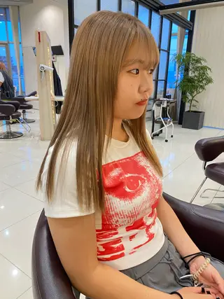 ロング riho/ブリーチ/ デザインカラー/辻堂のヘアスタイル