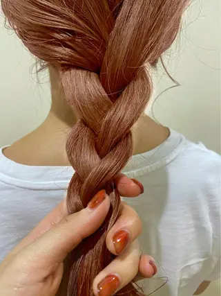 ロング ハイトーンカラー🍑 心斎橋のヘアスタイル