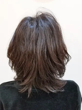 ミディアム パーマ ケアブリーチ、 髪質改善 福士直矢のヘアスタイル