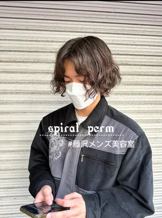 ミディアム パーマ メンズ パーマ職人 渡邊　優雅のヘアスタイル