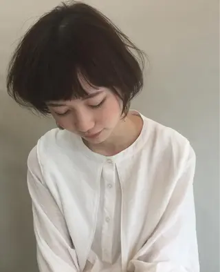 ショート カラー ＢＯＵＱＵＥＴ外苑前所属・西川 麻衣子のヘアスタイル