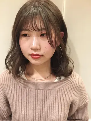 ミディアム la fith所属・rico_by ヘアとアイブロウのヘアスタイル