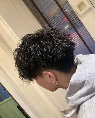 ショート パーマ メンズ パーマが得意な【最高 悠斗】のヘアスタイル