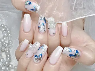ネイル Aurum nailのネイルデザイン