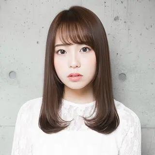 セミロング レイヤー/髪質 改善/岡田遥希のヘアスタイル