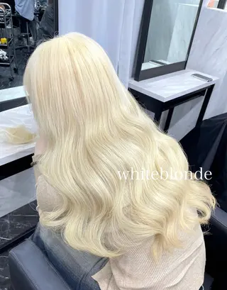 ロング カラー エクステ🩵ブリーチ 韓国ヘア🩵KAEのヘアスタイル