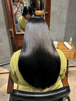 ロング カラー ヘアアレンジ グレージュ/艶髪矯正 🪐takushiのヘアスタイル