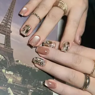 ネイル AngelChris ビューティーサロンのネイルデザイン