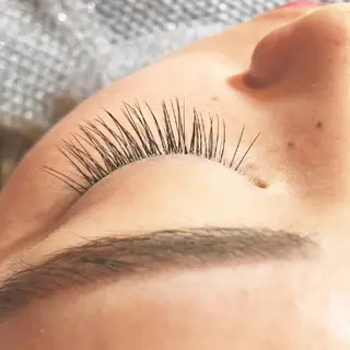 マツエク・マツパ 近藤 美春のネイルデザイン