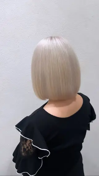 カラー 🤍 ももか🤍のヘアスタイル