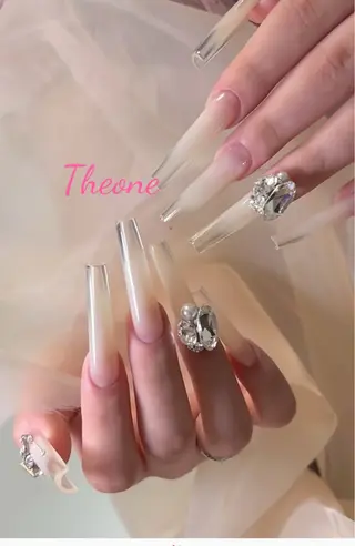 ネイル THE ONE所属・THE ONE 寺尾のネイルデザイン