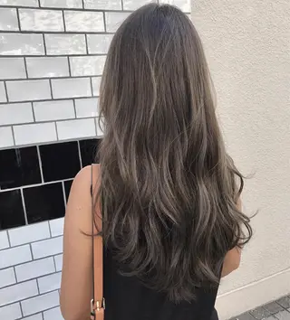 ロング カラー パーマ シェアサロン　salowin所属・✨ブリーチなし透明感 カラー🥇ユースケのヘアスタイル