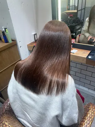 セミロング 暖色カラー🤎Red Neo meiのヘアスタイル