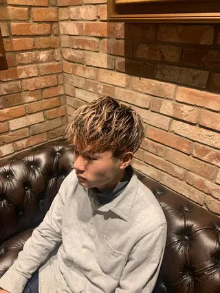 ショート メンズ プレミアムバーバー新宿店所属・新宿駅近! 💈口コミ多数✨のヘアスタイル