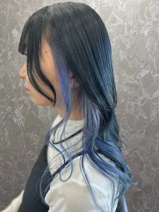 ロング 横田 ひかるのヘアスタイル