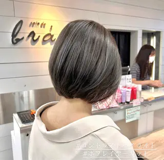 ショート カラー ヘアアレンジ インナー×縮毛矯正 ピンクカラー澤井里菜のヘアスタイル