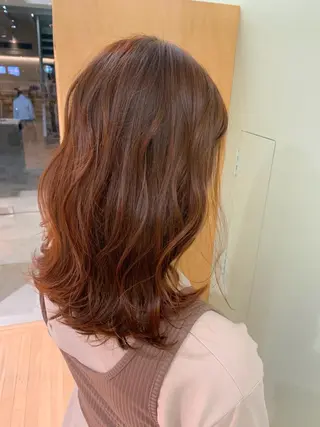 カラー 村松 萌のヘアスタイル