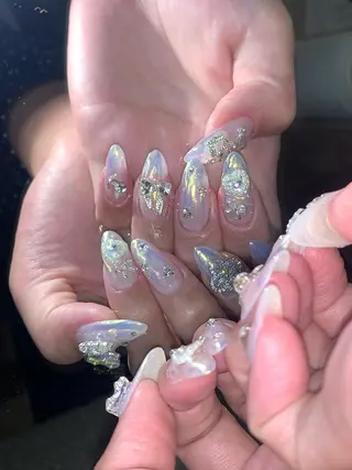 ネイル NES NAIL所属・さゆり￤推しキャラ ￤ロングネイル🩷のネイルデザイン