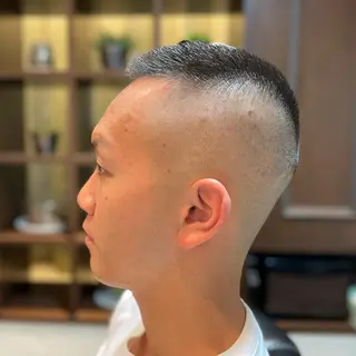 ショート メンズ ヨリソイhair salon所属・浦添メンズ 経験20年／のヘアスタイル