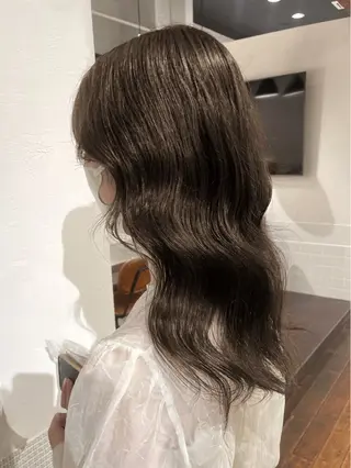 カラー 伊沢 美憂 ⌇﻿銀座アシスタントのヘアスタイル