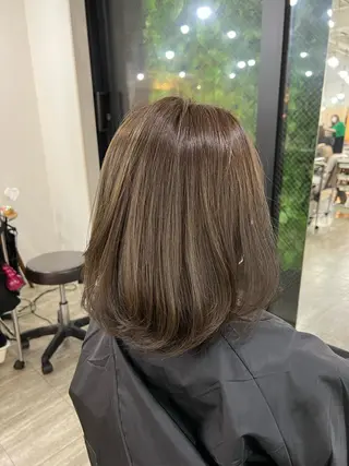 ミディアム カラー 韓国風　くすみカラー パーマKOUKIのヘアスタイル