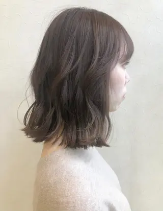 セミロング カラー nakahara madokaのヘアスタイル