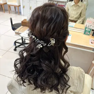 ロング ヘアアレンジ 宮永 璃沙のヘアスタイル