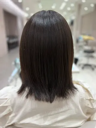 ミディアム カラー ✨韓国風レイヤー/ 透明感カラー🩶りくのヘアスタイル