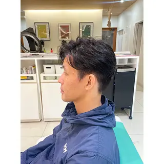 メンズ 前さこ 結衣のヘアスタイル