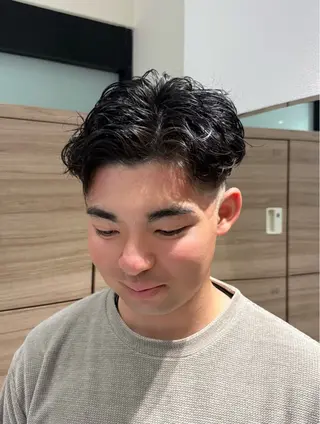 パーマ メンズ chinatsu ໒꒱ ‧₊˚のヘアスタイル