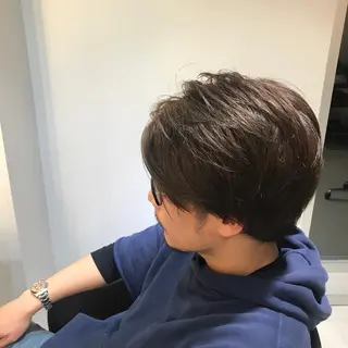 カラー メンズ しのはら まどかのヘアスタイル