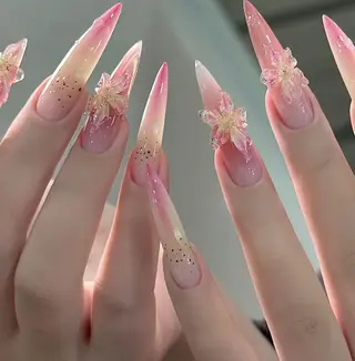 ネイル ★ Sakuraのネイルデザイン