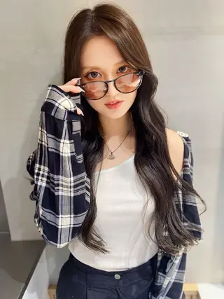 ロング Rita/髪質改善 /透明感カラーのヘアスタイル