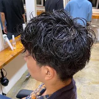 パーマ メンズ salowin渋谷kitaya park前所属・RIKA韓国ヘア/く びれヘア/上品カラーのヘアスタイル