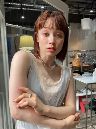 ショート カラー chiharu ボブ/レイヤーのヘアスタイル