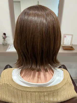 ミディアム 井上 美春のヘアスタイル