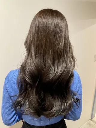ロング fleur by safari所属・石井 一真のヘアスタイル