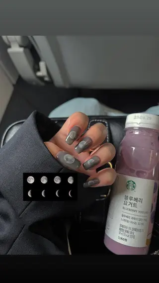 ネイル Trico Antique所属・岩本 杏のネイルデザイン