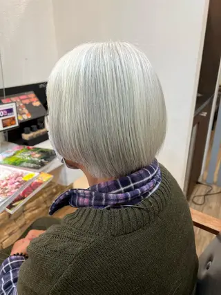 ショート ブリーチカラー🫧 いぐち しょうた🫧のヘアスタイル