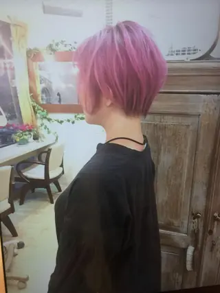 カラー nishimura makotoのヘアスタイル