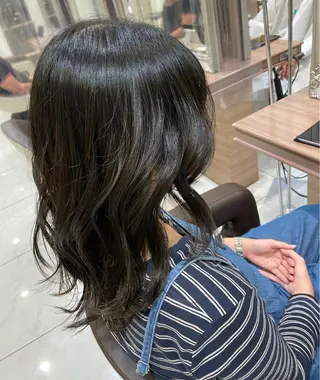 セミロング カラー ✨武内凌太✨ 複雑履歴/ムラ修正のヘアスタイル