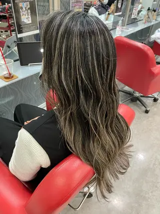 ロング カラー ヘアアレンジ be flot所属・髪質改善/大阪守口市 🐣Ria‪🐣のヘアスタイル