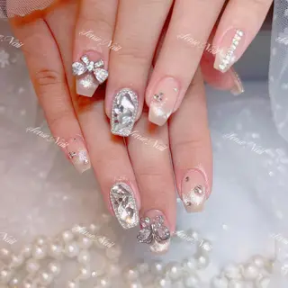 ネイル Kurieitibu 🍬Byu~tīのネイルデザイン